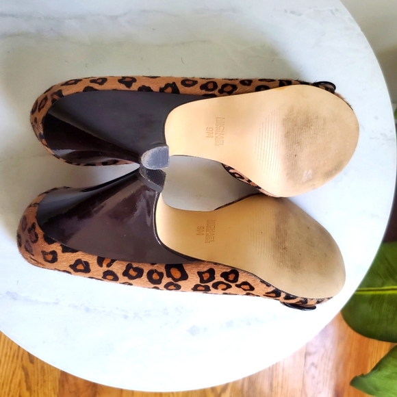 Michael Kors Animal Print Leopard Open Toe Heels With Buckles Size 9M - Picture 12 of 14
